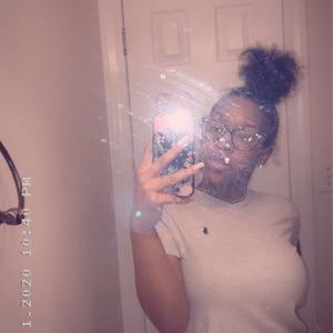 Meet your Posher, Sonia